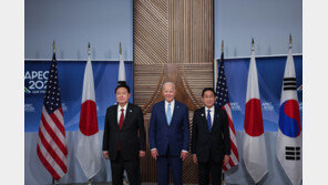 軍, 새해에 북한 핵공격 상정 훈련하고 미일과 안보협력 강화