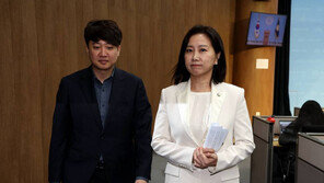 허은아, 국힘 탈당-이준석 신당 합류…의원직 상실