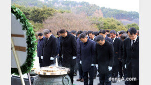 한화 방산 3사, 국립서울현충원 방문… 14년째 새해 현충원 참배