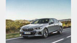 수입차 왕좌 8년만에 바뀌었다…BMW, ‘700대’ 더 팔아 1위