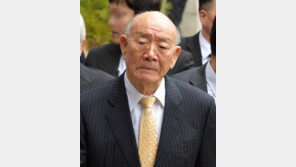 ‘전두환 마지막 추징금’ 55억원 환수 확정…나머지 867억은?