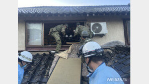 日, 지진 나흘째 골든타임 ‘72시간’ 임박 수색 박차…78명 사망