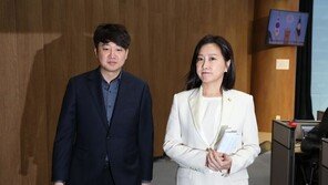 허은아 의원직 버리고 탈당…류호정은 버티기 ‘대조’