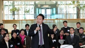 尹 “공매도 부작용 해소 때까지 계속 금지”