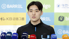 ‘중요한 해’ 김우민 “세계선수권 메달 따야 파리서도 좋은 결과”