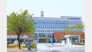 지름 1㎝ 쇠구슬에 차량·아파트 창문 곳곳 파손…경찰 수사