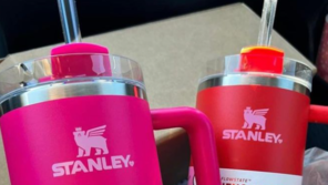美 스벅 ‘한정판 텀블러’ 뭐길래…“밤샘 구입에 70만 원 웃돈까지”
