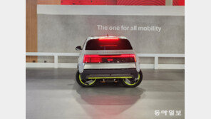 게걸음 걷듯 옆으로 이동…주차 걱정 끝