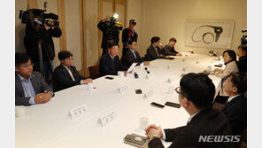 복지부 “의대 증원 350명 의견, 전혀 의미 안 두고 있어”