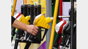 휘발유 주유구에서 경유가…차량 17대 혼유 사고