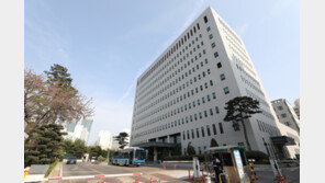 ‘80대 건물주 살인 교사’ 모텔 주인 구속 기소…주차관리원 임금도 체불