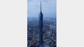삼성물산, 679m ‘메르데카 118’ 완공… 세계 최고층 이어 두번째 빌딩도 지어