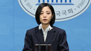 신당 합류 류호정 “정의당, 탈당해 의원직 내려놓는다”