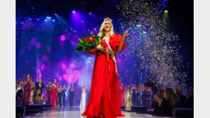 올해 미스 아메리카, 22세 현역 공군장교…“미모·능력·애국심까지”