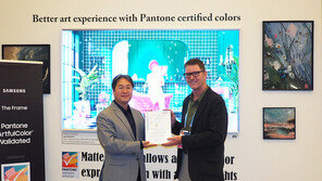 삼성 ‘더 프레임’ TV, 팬톤 아트풀 컬러 인증…“디스플레이 최초”