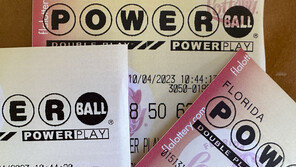 커피 사러 갔다가 산 복권, 13억 ‘대박’난 美 남성