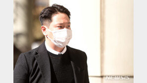 검찰 ‘재판 중 또 성범죄’ B.A.P 힘찬 징역 7년 구형