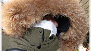 의붓어머니 살해 후 빨간 고무통에 담아 암매장한 40대 아들