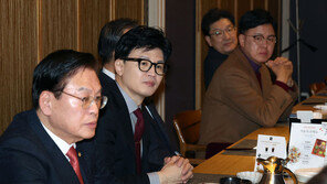 ‘중진 공천 페널티’에 당내 불만 고조…한동훈·중진 오찬서 우려도