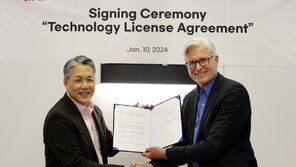 SK온, 美 솔리드파워와 ‘꿈의 배터리’ 개발 협력 강화… 전고체배터리 핵심 기술 이전 협약