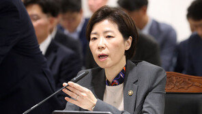 조성경 차관 “논문 표절 의혹 제기 무책임…대학 측 조사도 받겠다”