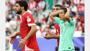또 졸전 중국, 레바논과도 0-0 무승부…개최국 카타르는 조기 16강
