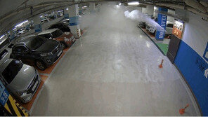 한밤 소화기 난사 차량 41대 피해…중학생 11명 덜미