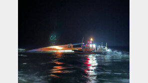 ‘에어포켓’ 덕에 살았다…보령 어선 전복 실종자 극적 구조