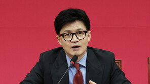 한동훈, 현역 만나 “여기 있는 누구보다 이기고 싶다, 같이 가달라”