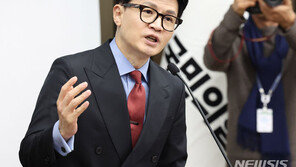 한동훈, ‘김여사 명품백 논란’에 “국민 걱정할 부분 있다” 첫 우려 표명