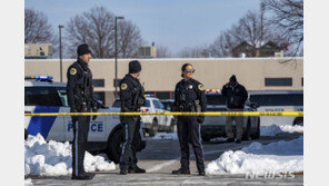 아이오와 데모인 고교생 2명 살해한 총격범, 65년 형 선고받아
