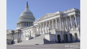 美의회, ‘땜질’ 임시 예산안 통과…3월까지 셧다운 모면