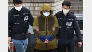 ‘아내 살해’ 의혹 대형로펌 변호사, 첫 재판서 “혐의 인정 여부 나중에”