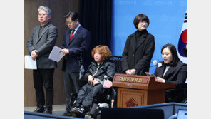 “이재명 필요할 때만 약자 외쳐” 장애인 당원들 집단 탈당
