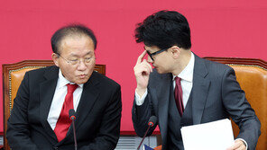 한동훈-윤재옥 긴급 회동…김건희 여사 문제 조율한 듯