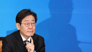 “이재명 앞에서 진술 어려워…퇴정 시켜달라” 위증 공범 법원에 요청