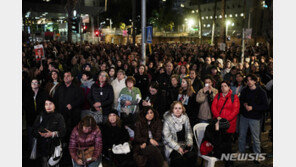 이스라엘 “모든 인질 석방하면 2개월 동안 휴전” 제안