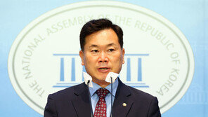 김승수 “마약·극단선택 유발 SNS 라이브 방송 규제해야”