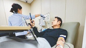 헌혈도 늙어간다… 20대이하 헌혈 18년새 30만건 줄어