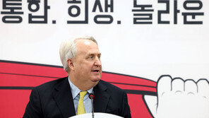 인요한 “영부인 품격있게 대해야…‘마리 앙투아네트’ 부적절”