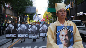 ‘분신 사망’ 택시기사 폭행한 운수회사 대표에 징역 5년 구형