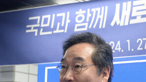 이낙연, 이준석 비판에 “개혁미래당 임시 당명일뿐…국민 공모로 확정”