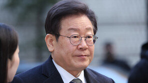 이재명, 전략공천 결단 내렸나…공천 핵심 3인방과 비공개 회동