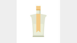 뚜껑 따지도 않은 중국산 고량주 안에 파리가…