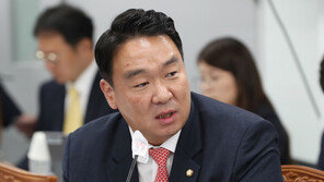 與 “이태원법 거부권, 野 정치공작 맞선 불가피한 선택”