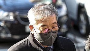 장하원, 첫 재판서 ‘펀드 불법 운용’ 등 혐의 모두 부인