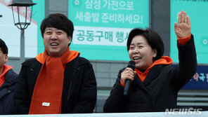 이준석, 정부세종청사 앞 정책 홍보…“젊음의 바람 이끌 것”