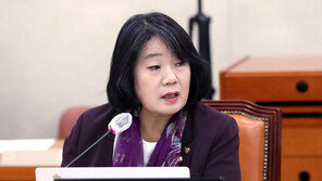 여당 “‘친북 세미나’ 개최한 윤미향 강력 규탄…국민 앞 사죄해야”