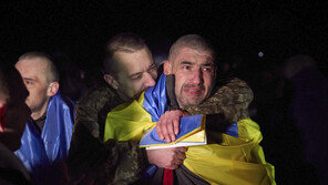 러·우크라이나, 전쟁포로 195명씩 석방·교환