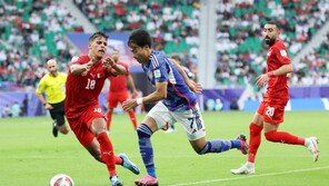 아시안컵 최다 우승 일본, 바레인 3-1 꺾고 8강 안착